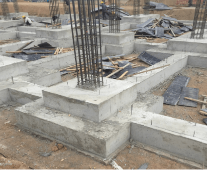 西北電建承建新疆哈密景峽風(fēng)電項(xiàng)目土建工程正式啟動(dòng)，新能源建設(shè)再添新動(dòng)能